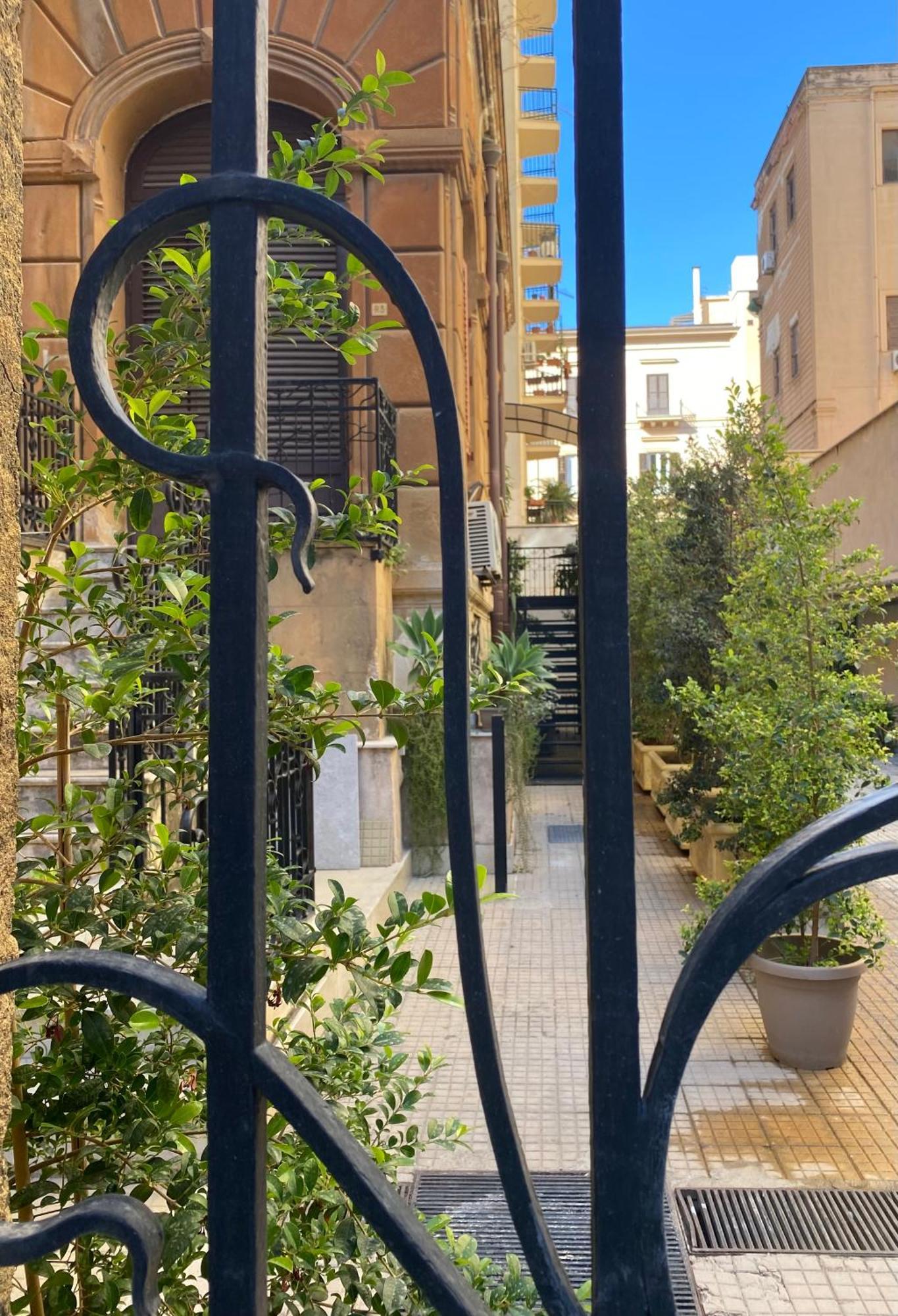 Casa 3D'Oro Palermo Apartment ภายนอก รูปภาพ